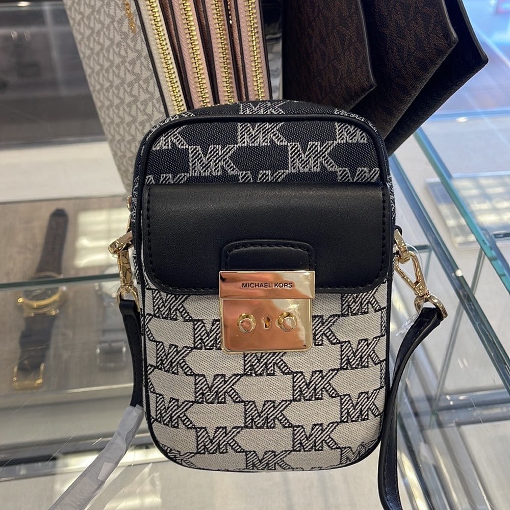Michael Kors Sloan Editor Small Phone Logo Jacquard Crossbody
Black Multi - Picture 12 of 16